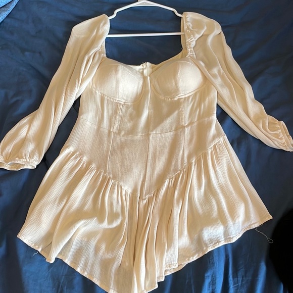 cream corset romper dress - Picture 2 of 4